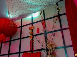 agathaa-monfort Live Webcam on CamSoda