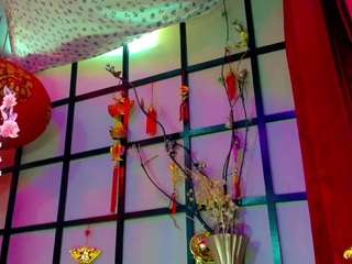 agathaa-monfort Live Webcam on CamSoda