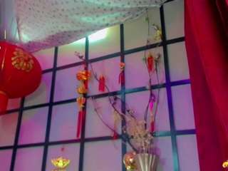 agathaa-monfort Live Webcam on CamSoda