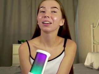  amityemily chat room