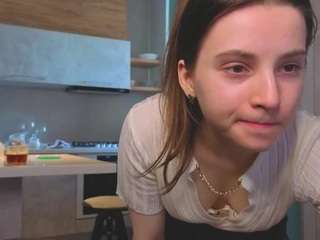 le modèle donnaburkee est en webcam porno dans un show sur le site camsoda, il possède les tags suivants: anal,no smoking,young adult,toys,thin,teen 18,skinny,raven hair,no drinking,cowgirl,lovense,hazel eyes,fingering,feet,double penetration,doggy style,dirty talk,hd