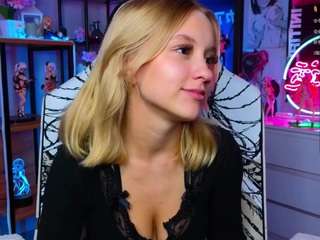 Ellie Dolly