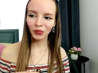 GemmaCrafts's Live Sex Cam Show