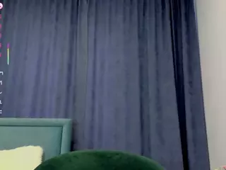GemmaCrafts's Live Sex Cam Show
