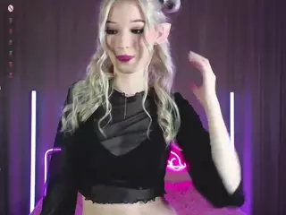 Mona's Live Sex Cam Show
