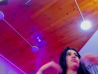 leila-08's Live Sex Cam Show