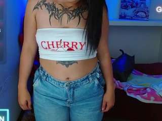 luna-torres Live Webcam on CamSoda