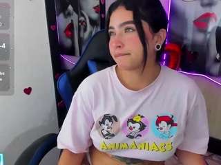 luna-torres live profile