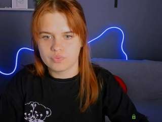 lusy-puff from CamSoda