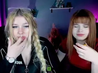 lusy-puff's Live Sex Cam Show