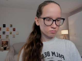 lynettebails Live Webcam on CamSoda