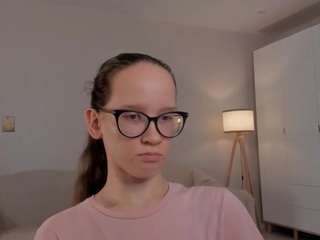 lynettebails Live Webcam on CamSoda
