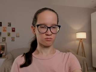 lynettebails Live Webcam on CamSoda
