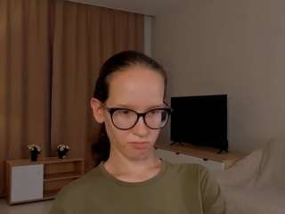  lynettebails chat room