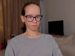  lynettebails chat room