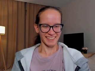 lynettebails webcam