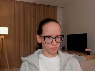 lynettebails Live Webcam on CamSoda