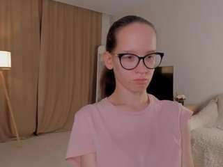 lynettebails webcam