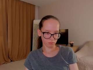  lynettebails chat room