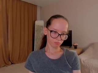 lynettebails webcam