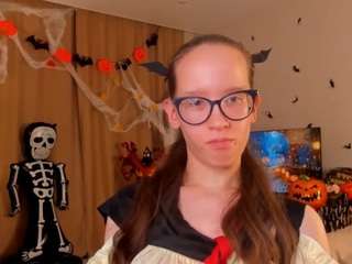 Lynettebails - the steamiest entertainer in public for your delight lynettebails from CamSoda