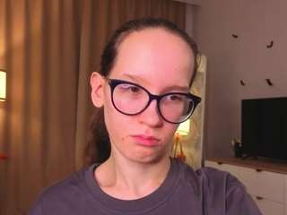  lynettebails chat room