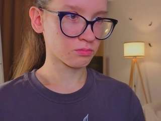  lynettebails chat room