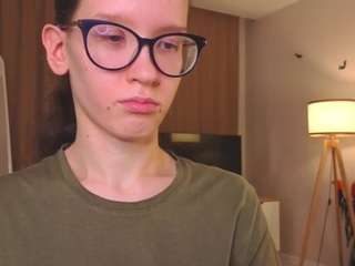 lynettebails Live Webcam on CamSoda