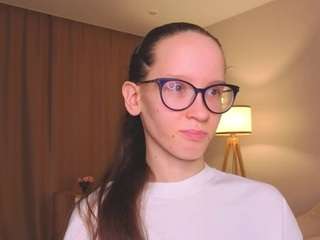 Live Sex Chat with LynetteBails (@lynettebails)