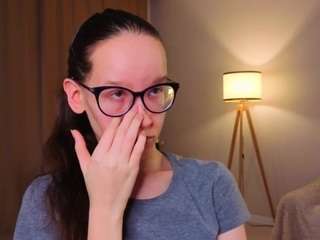 lynettebails's CamSoda show and profile