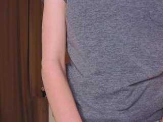 lynettebails's CamSoda show and profile