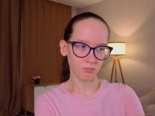 lynettebails live cam profile