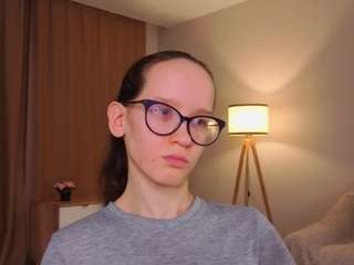 lynettebails live cam profile