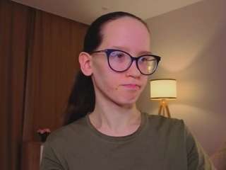 lynettebails live cam profile