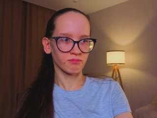 lynettebails live cam profile