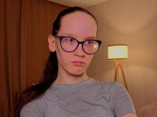 lynettebails live cam profile