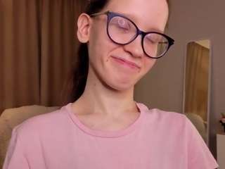 lynettebails Live Webcam on CamSoda