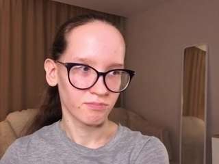 lynettebails webcam