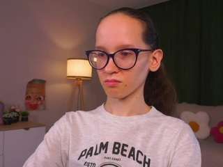 LynetteBails live webcam show