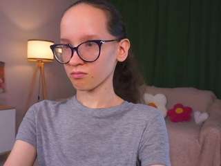 LynetteBails live webcam show