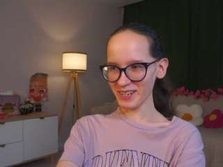 LynetteBails live webcam show