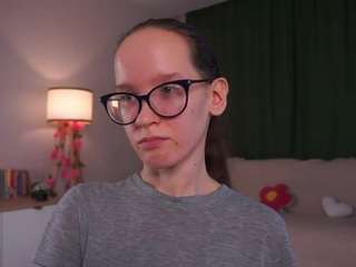 LynetteBails live cam preview
