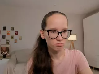LynetteBails's Live Sex Cam Show