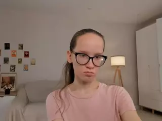 LynetteBails's Live Sex Cam Show