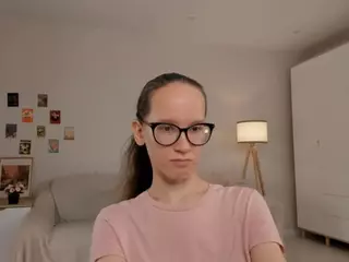 LynetteBails's Live Sex Cam Show
