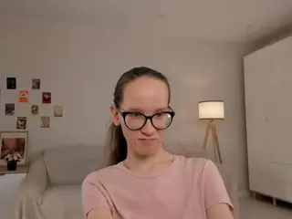 LynetteBails's Live Sex Cam Show