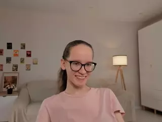 LynetteBails's Live Sex Cam Show