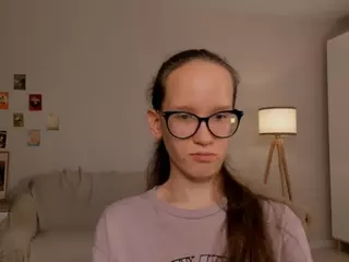 LynetteBails's Live Sex Cam Show