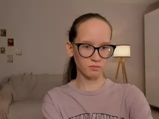 LynetteBails's Live Sex Cam Show