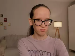 LynetteBails's Live Sex Cam Show